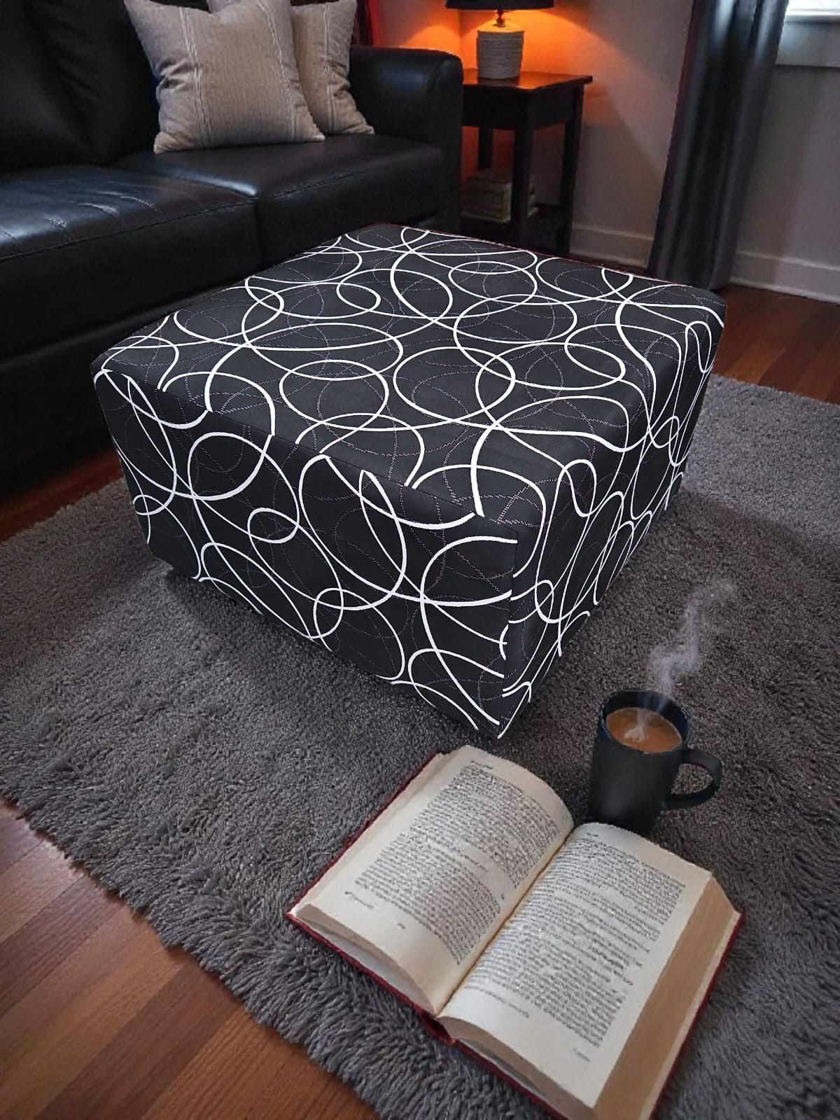 Hocker Laytown zwart 1 Hocker Laytown zwart